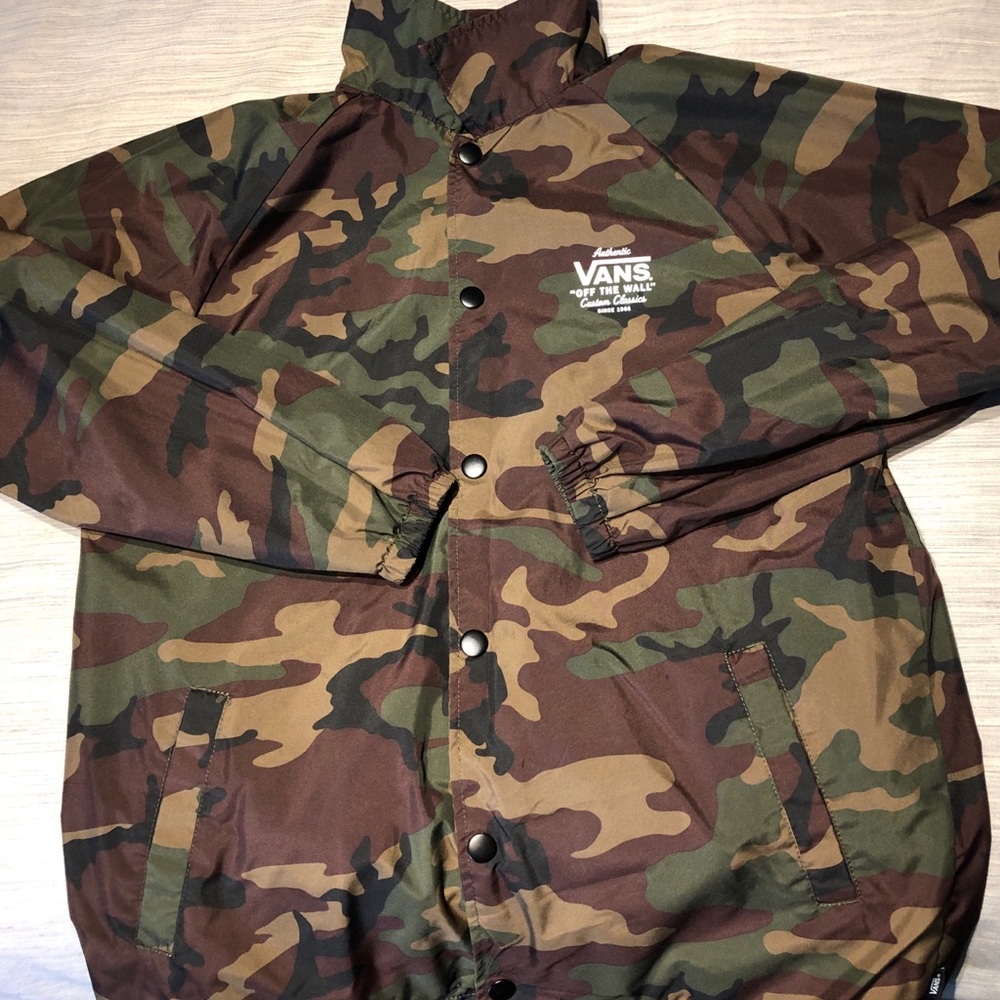Vans Camo Windbreaker